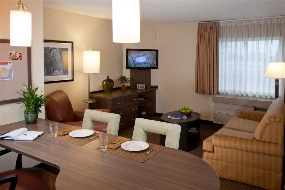 Candlewood Suites Sidney By Ihg Екстер'єр фото