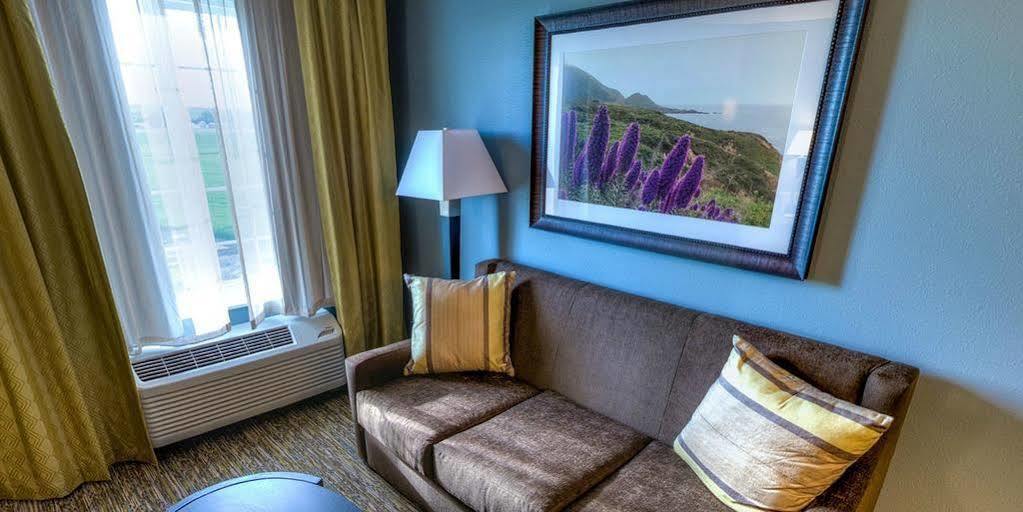 Candlewood Suites Sidney By Ihg Екстер'єр фото